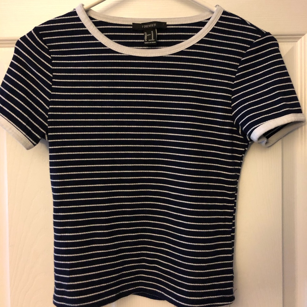 blue and white striped tee :)